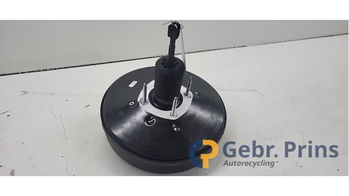 Usagé Servo frein Renault Trafic (1FL/2FL/3FL/4FL) 1.6 dCi Twin Turbo Prix € 72,60 Prix TTC proposé par Autorec. Gebr. Prins b.v.