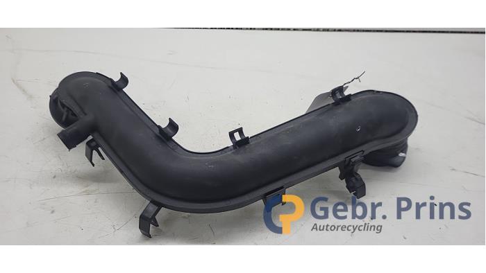 Gebrauchte Intercooler Rohr Volkswagen Polo VI (AW1) 1.0 TSI 12V Preis € 40,00 Margenregelung angeboten von Autorec. Gebr. Prins b.v.