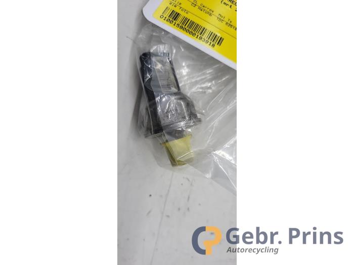 Usagé Limiteur de pression carburant Citroen DS3 (SA) 1.6 e-HDi Prix € 40,00 Règlement à la marge proposé par Autorec. Gebr. Prins b.v.
