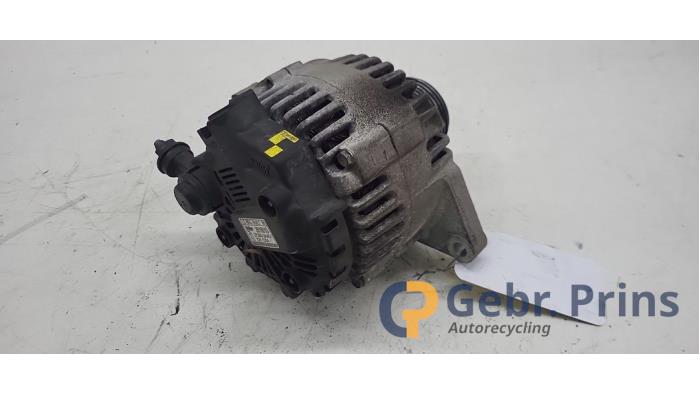 Dynamo d'un Hyundai i20 1.1 CRDi VGT 12V 2014