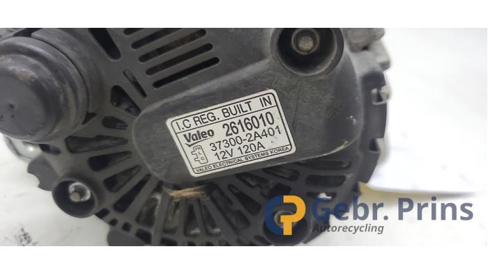 Dynamo d'un Hyundai i20 1.1 CRDi VGT 12V 2014