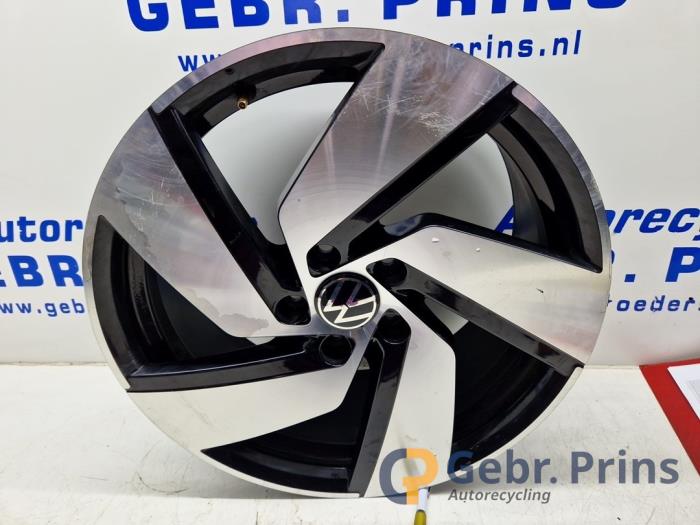 Używane Obrecz Volkswagen Golf VIII (CD1) 2.0 GTI 16V Cena € 150,00 Procedura marży oferowane przez Autorec. Gebr. Prins b.v.