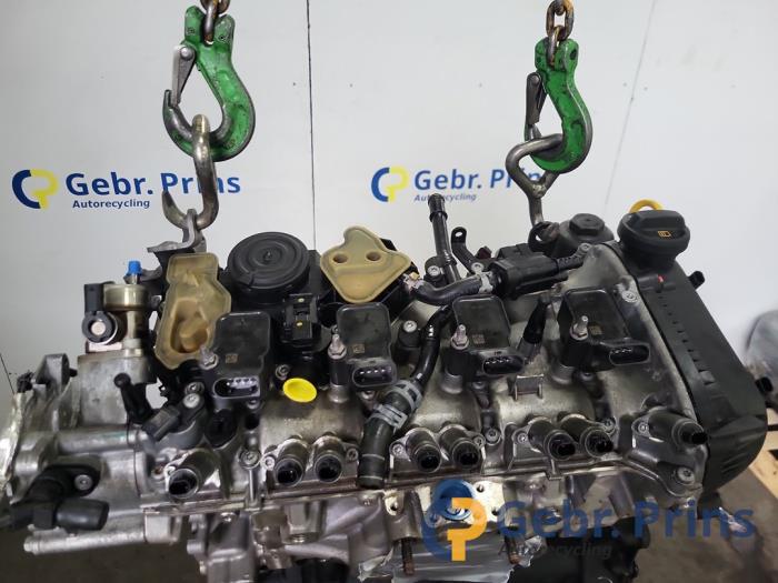 Motor van een Volkswagen Golf VIII (CD1) 2.0 GTI 16V 2020