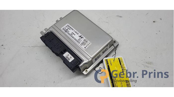 Used Engine management computer Hyundai Tucson (JM) 2.0 16V CVVT 4x2 Price € 75,00 Margin scheme offered by Autorec. Gebr. Prins b.v.