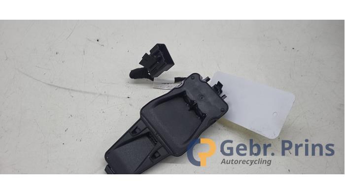 Gebrauchte Bremsassistent Sensor Volvo V60 I (FW/GW) 1.6 T3 16V Preis € 30,00 Margenregelung angeboten von Autorec. Gebr. Prins b.v.