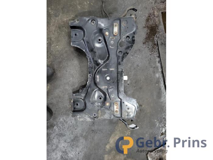 Usados Subchasis Peugeot 308 (L3/L8/LB/LH/LP) 1.2 12V e-THP PureTech 130 Precio € 150,00 Norma de margen ofrecido por Autorec. Gebr. Prins b.v.