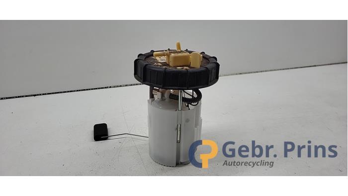 Usagé Pompe à carburant Ford Focus 4 Wagon 1.0 Ti-VCT EcoBoost 12V 100 Prix € 50,00 Règlement à la marge proposé par Autorec. Gebr. Prins b.v.