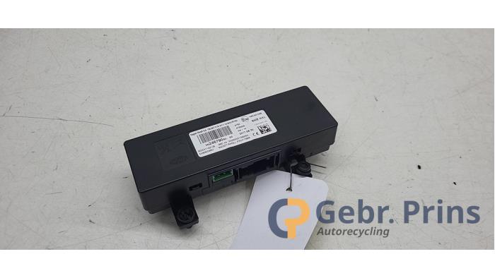 Usados Módulo Bluetooth Peugeot 308 (L3/L8/LB/LH/LP) 1.2 12V e-THP PureTech 130 Precio € 35,00 Norma de margen ofrecido por Autorec. Gebr. Prins b.v.