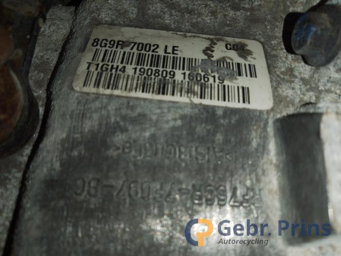 Getriebe van een Ford Mondeo IV 2.2 TDCi 16V 2009
