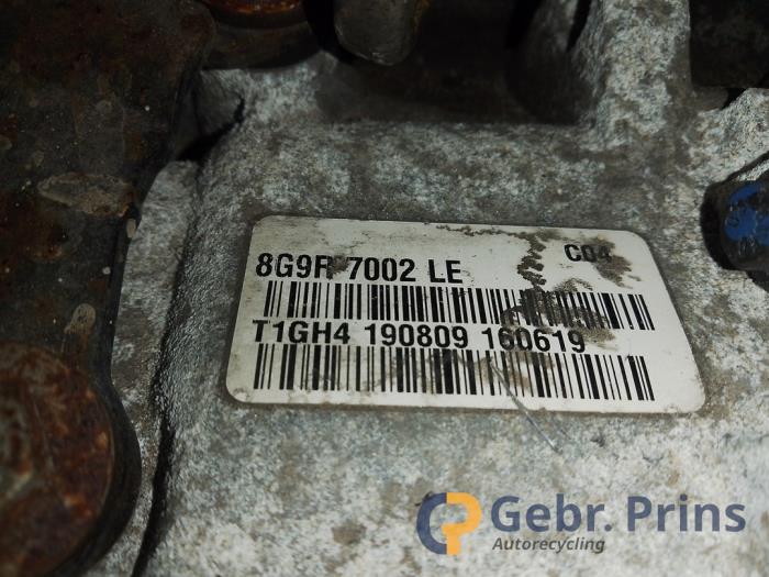 Getriebe van een Ford Mondeo IV 2.2 TDCi 16V 2009