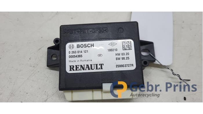 Usados Módulo PDC Renault Captur I (2R) 1.2 TCE 16V EDC Precio € 50,00 Norma de margen ofrecido por Autorec. Gebr. Prins b.v.