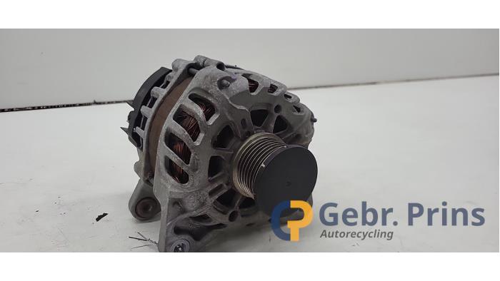 Usagé Dynamo Renault Captur I (2R) 1.2 TCE 16V EDC Prix € 50,00 Règlement à la marge proposé par Autorec. Gebr. Prins b.v.