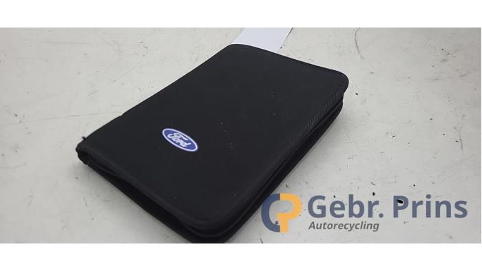 Używane Instrukcja Ford Mondeo IV 2.2 TDCi 16V Cena € 20,00 Procedura marży oferowane przez Autorec. Gebr. Prins b.v.
