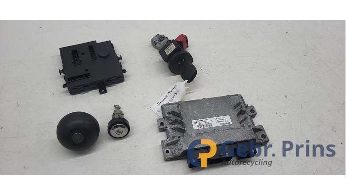 Used Ignition lock + computer Renault Twingo II (CN) 1.2 Price € 90,00 Margin scheme offered by Autorec. Gebr. Prins b.v.
