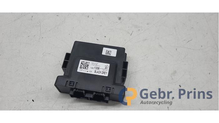 Używane Modul gateway Opel Astra K Sports Tourer 1.2 Turbo 12V Cena € 20,00 Procedura marży oferowane przez Autorec. Gebr. Prins b.v.