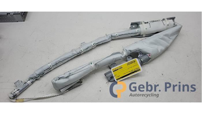 Używane Kurtyna prawa Mitsubishi Space Star (A0) 1.0 12V Cena € 50,00 Procedura marży oferowane przez Autorec. Gebr. Prins b.v.