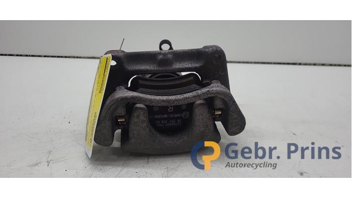 Gebrauchte Bremszange rechts hinten Citroen Jumpy 1.5 Blue HDi 120 Preis € 60,50 Mit Mehrwertsteuer angeboten von Autorec. Gebr. Prins b.v.