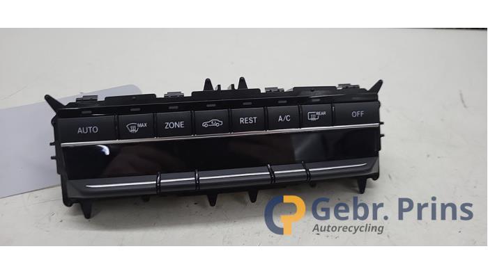 Begagnade Värmekontrollpanel Mercedes E Estate (S212) E-250 CDI 16V BlueEfficiency Pris € 60,00 Marginaltabell erbjuds av Autorec. Gebr. Prins b.v.