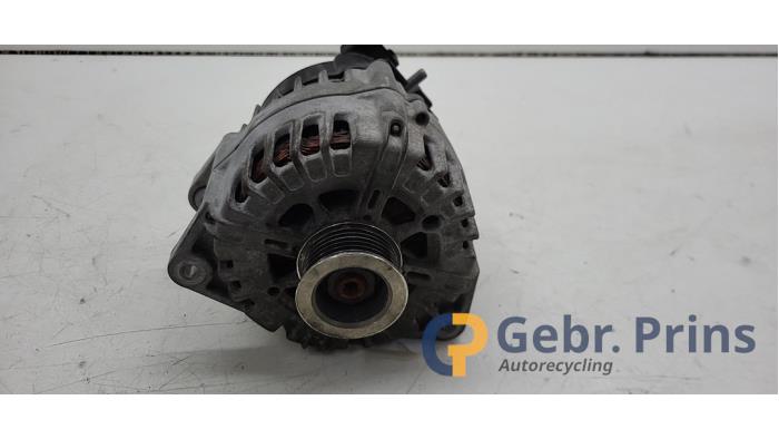Gebrauchte Dynamo Mercedes E Estate (S212) E-250 CDI 16V BlueEfficiency Preis € 200,00 Margenregelung angeboten von Autorec. Gebr. Prins b.v.