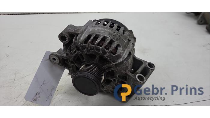 Begagnade Dynamo Ford Focus 3 Wagon 1.6 SCTi 16V Pris € 40,00 Marginaltabell erbjuds av Autorec. Gebr. Prins b.v.
