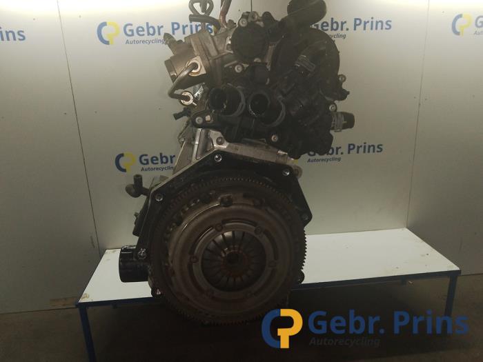 Motor van een Volkswagen Golf VII (AUA) 1.2 TSI 16V 2013