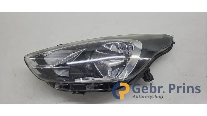 Używane Reflektor lewy Ford Ka+ 1.2 Cena € 125,00 Procedura marży oferowane przez Autorec. Gebr. Prins b.v.