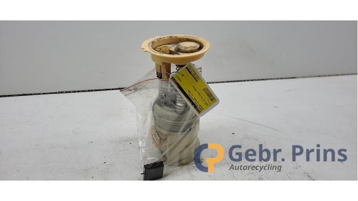 Gebrauchte Kraftstoffpumpe Elektrisch Mercedes B (W245) 1.5 B-150 16V Preis € 40,00 Margenregelung angeboten von Autorec. Gebr. Prins b.v.