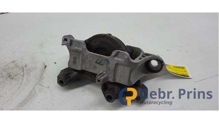 Usagé Support moteur Ford Kuga III (DFK) 2.5 PHEV 16V Prix € 75,00 Règlement à la marge proposé par Autorec. Gebr. Prins b.v.