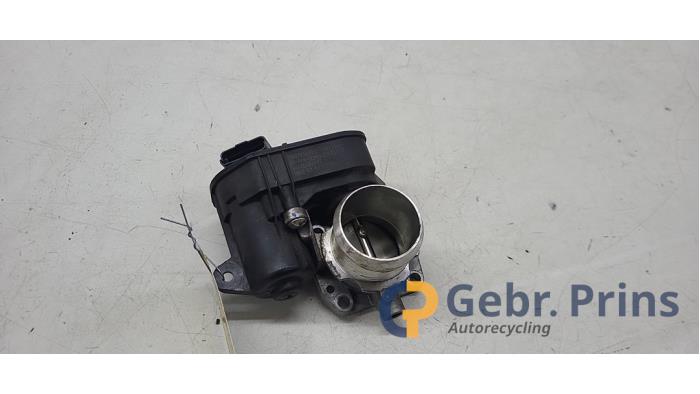 Gebrauchte Drosselklappengehäuse Citroen C4 Berline (BA/BB/BC) 1.2 PureTech 130 12V Preis € 40,00 Margenregelung angeboten von Autorec. Gebr. Prins b.v.