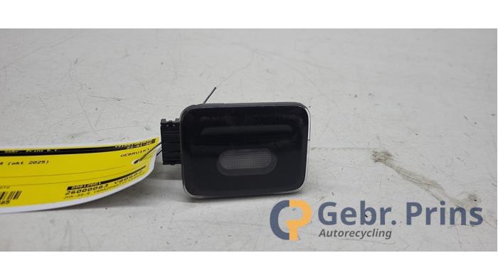 Używane Lampa Polestar Polestar 4 Long Range Dual Motor 100 kWh Cena € 15,00 Procedura marży oferowane przez Autorec. Gebr. Prins b.v.