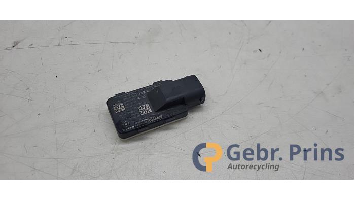 Używane Keyless Entry-Antena Polestar Polestar 4 Long Range Dual Motor 100 kWh Cena € 75,00 Procedura marży oferowane przez Autorec. Gebr. Prins b.v.