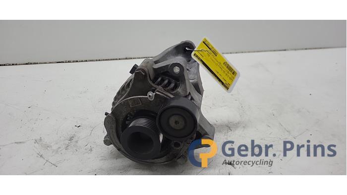 Begagnade Dynamo BMW 1 serie (F20) 120i 2.0 16V Pris € 75,00 Marginaltabell erbjuds av Autorec. Gebr. Prins b.v.