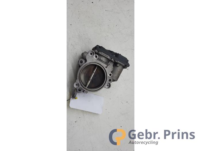 Usagé Boitier papillon BMW 1 serie (F20) 120i 2.0 16V Prix € 50,00 Règlement à la marge proposé par Autorec. Gebr. Prins b.v.