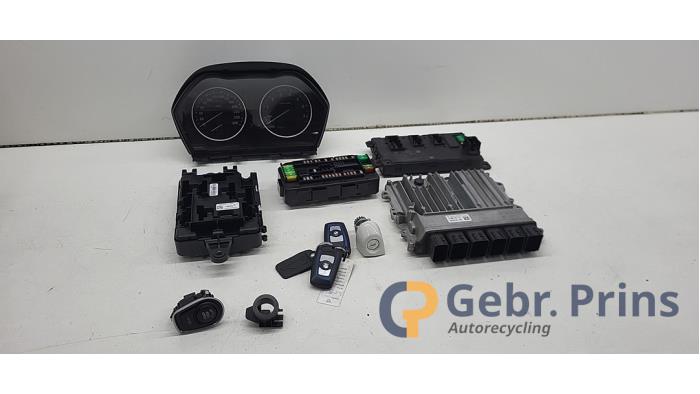 Used Ignition lock + computer BMW 1 serie (F20) 120i 2.0 16V Price € 350,00 Margin scheme offered by Autorec. Gebr. Prins b.v.