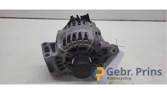 Usagé Dynamo Volvo V40 (MV) 1.6 T3 GTDi 16V Prix € 60,00 Règlement à la marge proposé par Autorec. Gebr. Prins b.v.