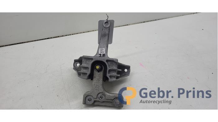 Gebrauchte Motorlager Kia Ceed Sportswagon (CDF) 1.0i T-GDi 12V Preis € 35,00 Margenregelung angeboten von Autorec. Gebr. Prins b.v.