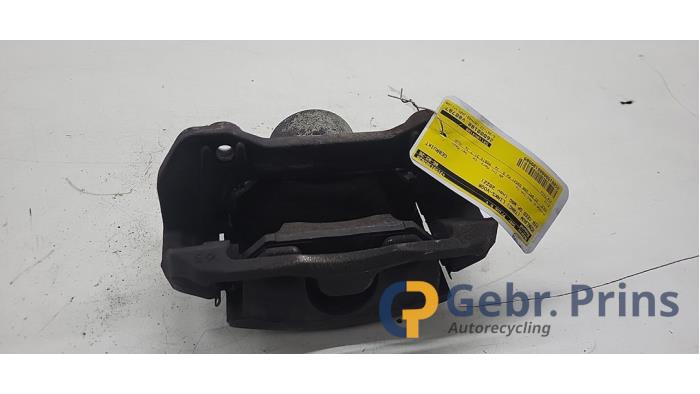 Used Front brake calliper, left Kia Ceed Sportswagon (CDF) 1.0i T-GDi 12V Price € 40,00 Margin scheme offered by Autorec. Gebr. Prins b.v.