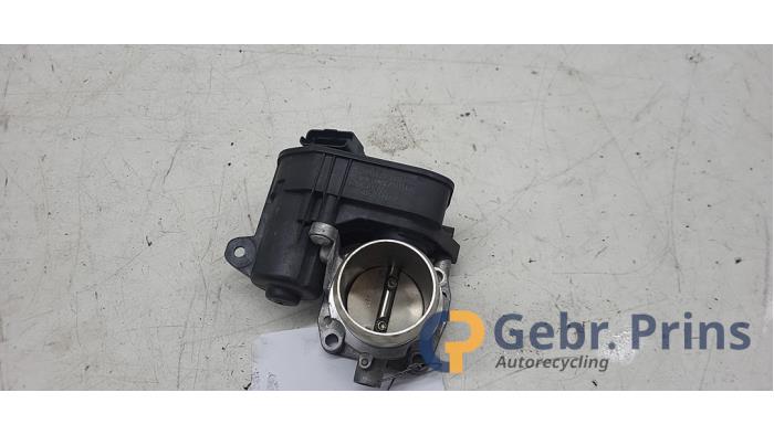 Usagé Boitier papillon Peugeot 308 SW (F4/FC/FN/FR) 1.2 12V PureTech 130 Prix € 30,00 Règlement à la marge proposé par Autorec. Gebr. Prins b.v.