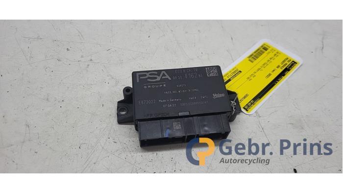 Begagnade PDC-modul Peugeot 308 SW (F4/FC/FN/FR) 1.2 12V PureTech 130 Pris € 100,00 Marginaltabell erbjuds av Autorec. Gebr. Prins b.v.