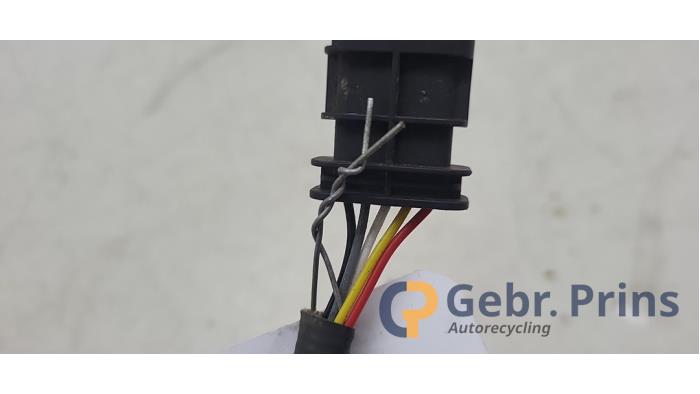 Lambda probe from a Peugeot 308 SW (F4/FC/FN/FR) 1.2 12V PureTech 130 2022