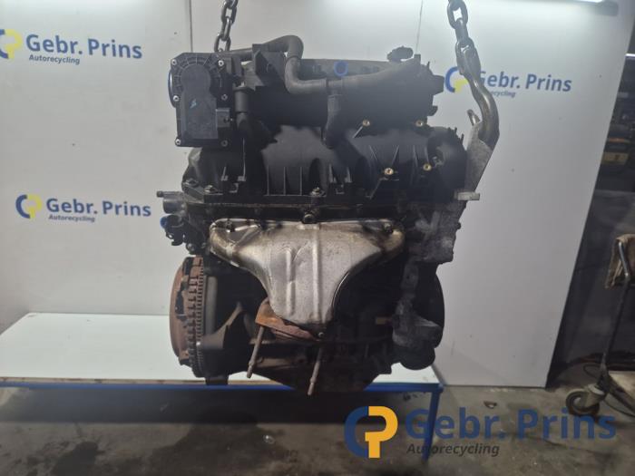 Engine from a Renault Twingo II (CN) 1.2 16V 2008