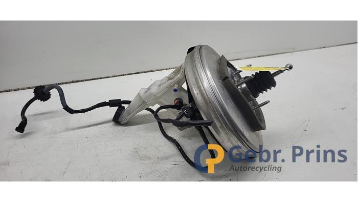 Usagé Assistant de freinage Peugeot 308 SW (F4/FC/FN/FR) 1.2 12V PureTech 130 Prix € 75,00 Règlement à la marge proposé par Autorec. Gebr. Prins b.v.