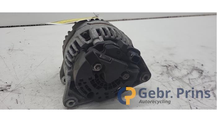 Dynamo från en Opel Meriva (B) 1.4 16V Ecotec 2012