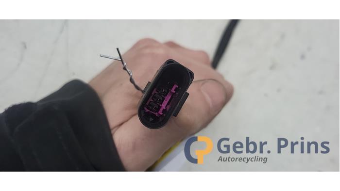 Sonde lambda d'un Audi A4 Avant (B8) 2.0 TFSI 16V 2009