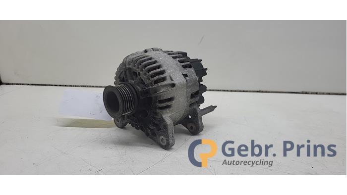 Begagnade Dynamo Volkswagen Polo V (6R) 1.4 16V Pris € 50,00 Marginaltabell erbjuds av Autorec. Gebr. Prins b.v.