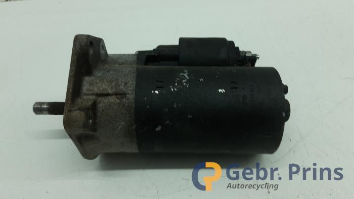 Anlasser van een Volkswagen Lupo (6X1) 1.0 MPi 50 2000