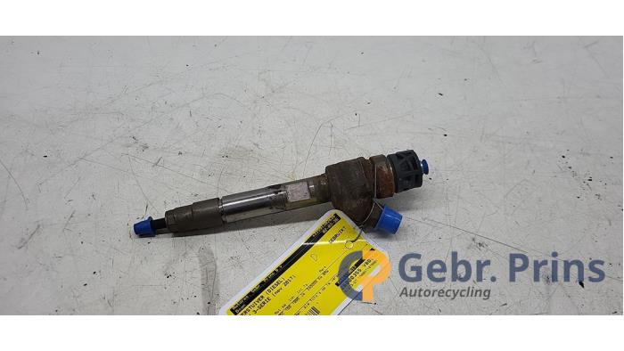 Usagé Injecteurs BMW 3 serie Touring (F31) 318d 2.0 16V Prix € 75,00 Règlement à la marge proposé par Autorec. Gebr. Prins b.v.