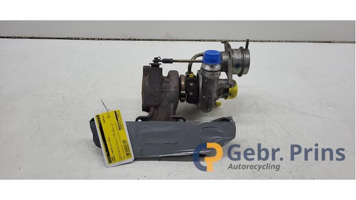 Gebrauchte Turbo Renault Captur I (2R) 1.2 TCE 16V EDC Preis € 200,00 Margenregelung angeboten von Autorec. Gebr. Prins b.v.