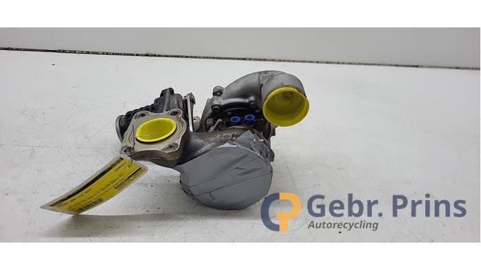 Usagé Turbo Peugeot 3008 II (M4/MC/MJ/MR) 1.2 12V e-THP PureTech 130 Prix € 250,00 Prix TTC proposé par Autorec. Gebr. Prins b.v.
