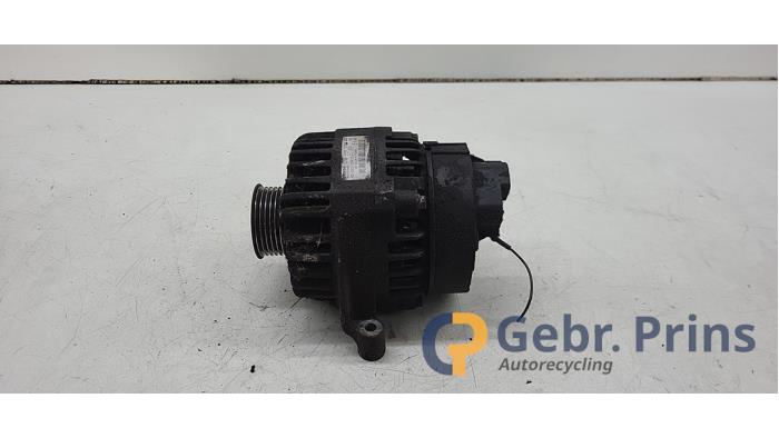 Begagnade Dynamo Fiat 500 (312) 1.4 16V Pris € 50,00 Marginaltabell erbjuds av Autorec. Gebr. Prins b.v.